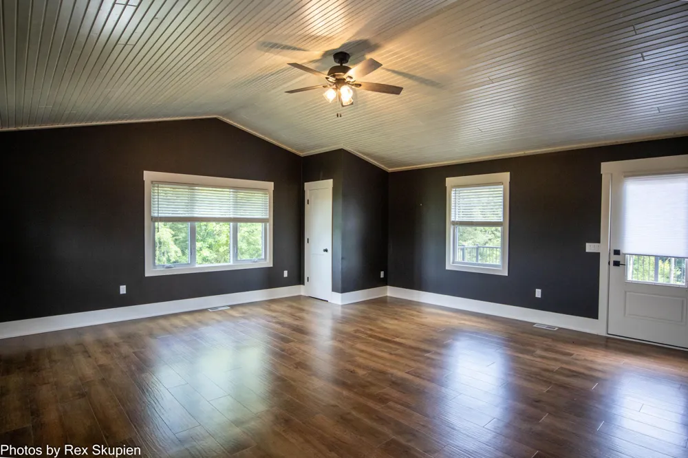 17090 Kenowa Avenue Kent City, MI 49330