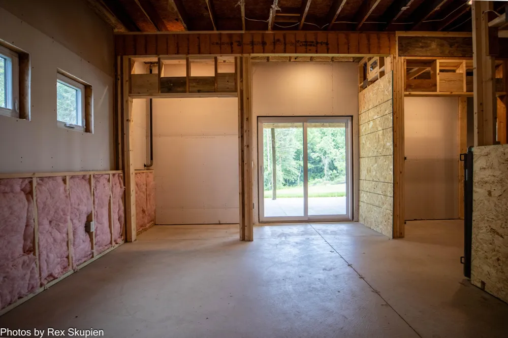 17090 Kenowa Avenue Kent City, MI 49330