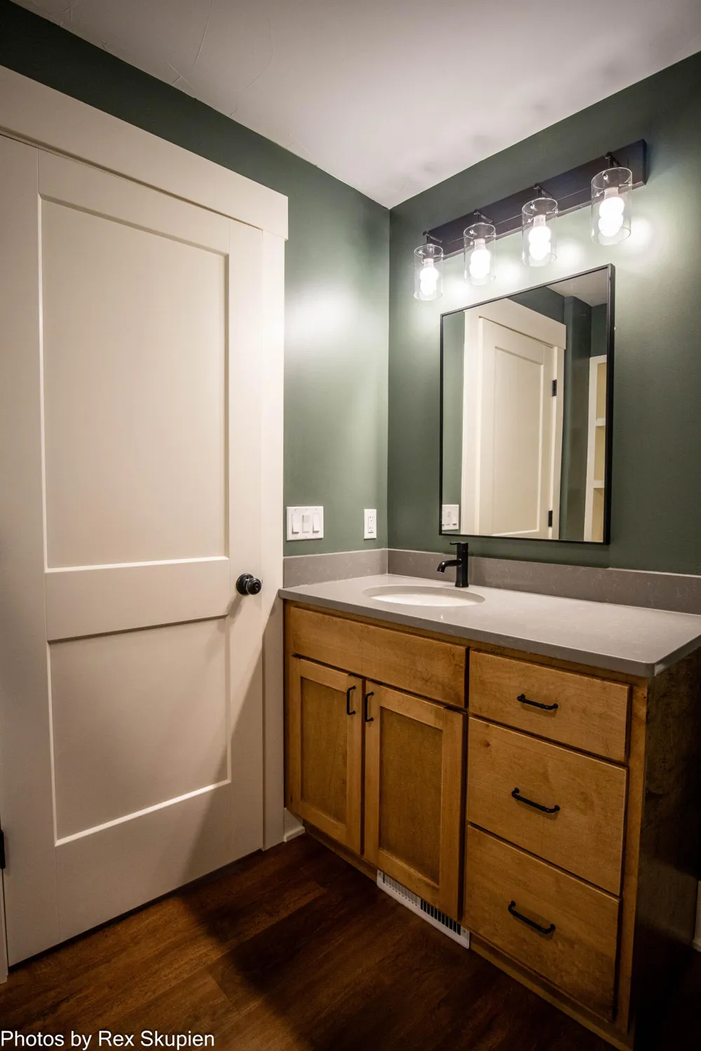 17090 Kenowa Avenue Kent City, MI 49330