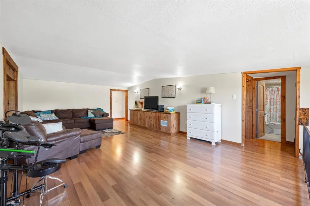 311 Cedar Ridge Drive China Spring, TX 76633