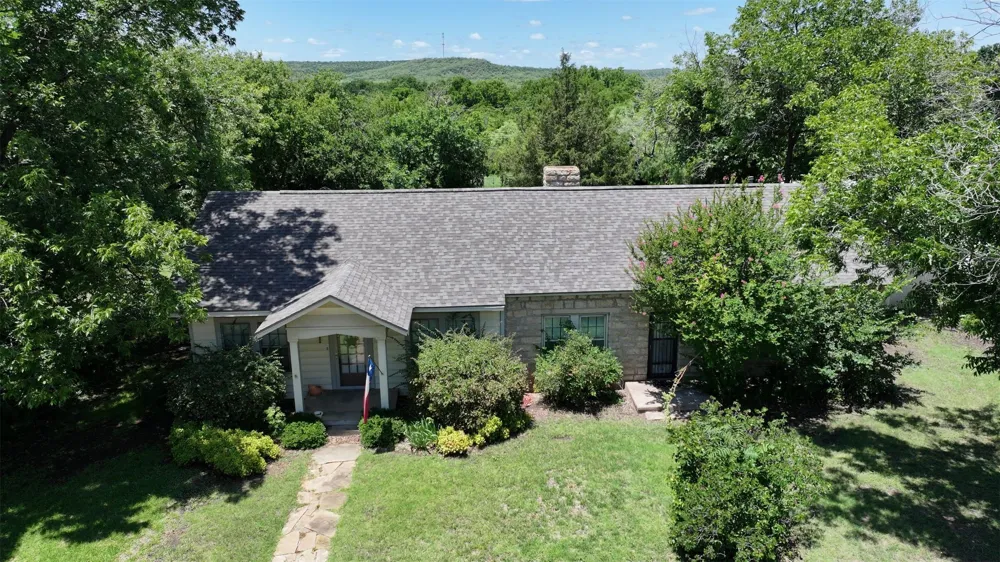 248 S Jacobs Street Albany, TX 76430