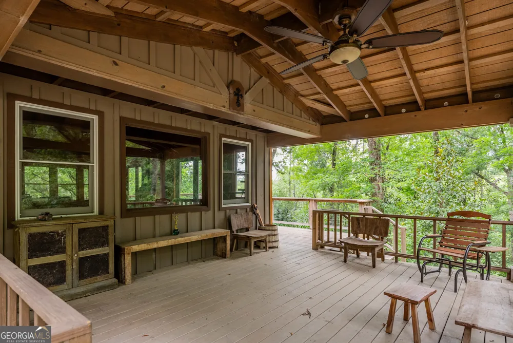 1360 Douglas Fish Camp RD White Oak, GA 31568