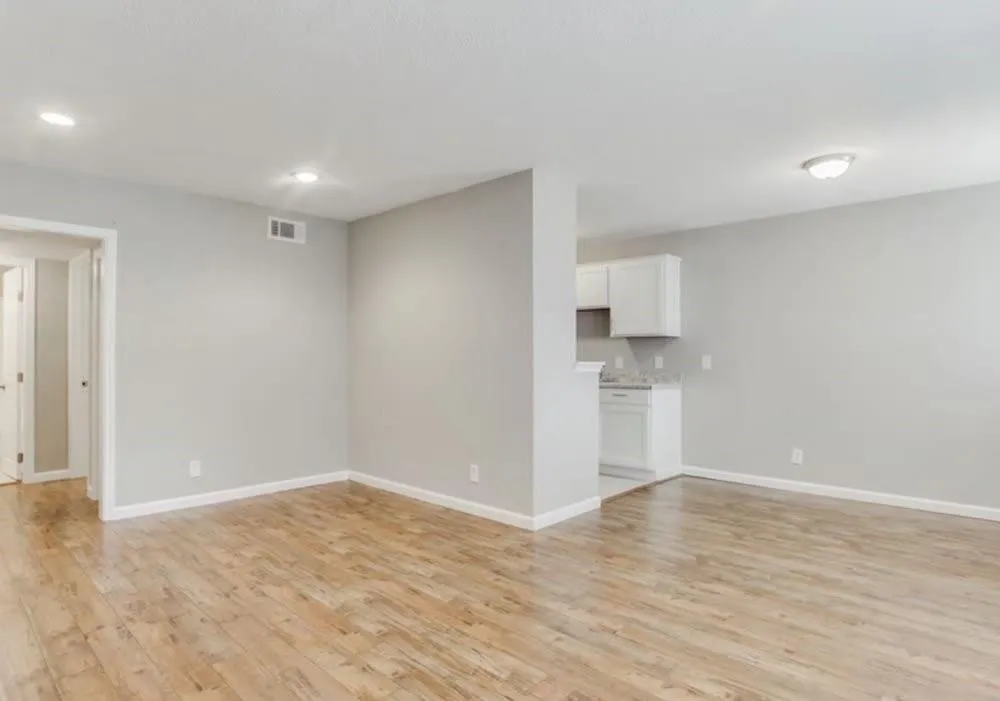 950 Live Oak St Dallas, TX 75206
