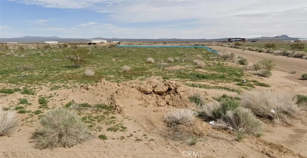 22300 Rickenbacker Court Kern, CA 93505