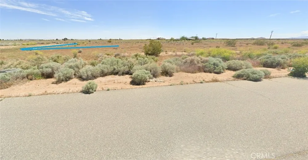 22300 Rickenbacker Court Kern, CA 93505