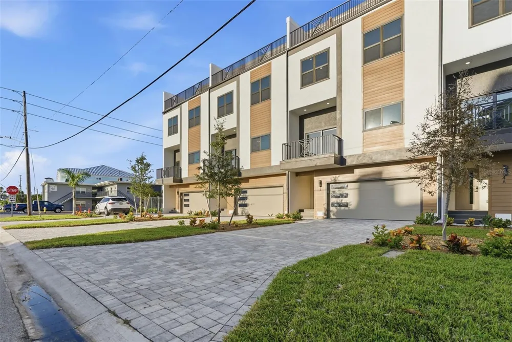 11605 1ST STREET E #A2 Treasure Island, FL 33706