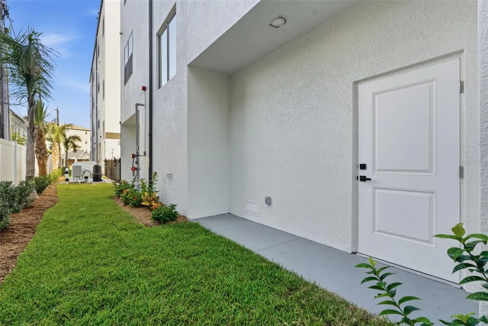11605 1ST STREET E #A2 Treasure Island, FL 33706