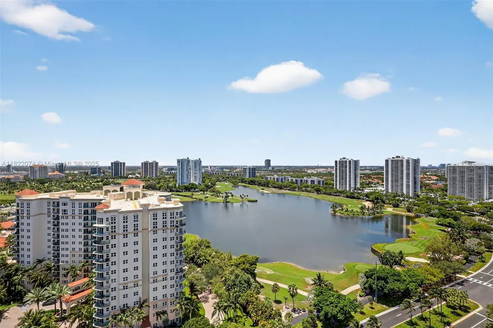 20155 NE 38th Ct #2201 Aventura, FL 33180