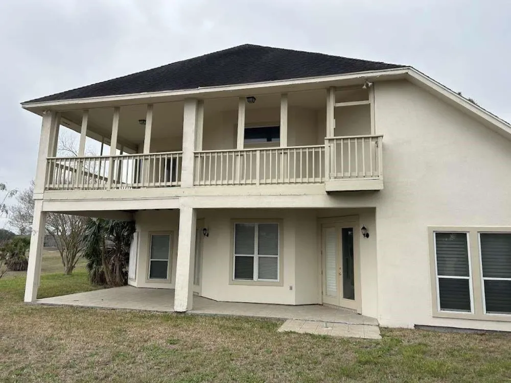 6202 Bourbonais Drive Corpus Christi, TX 78414