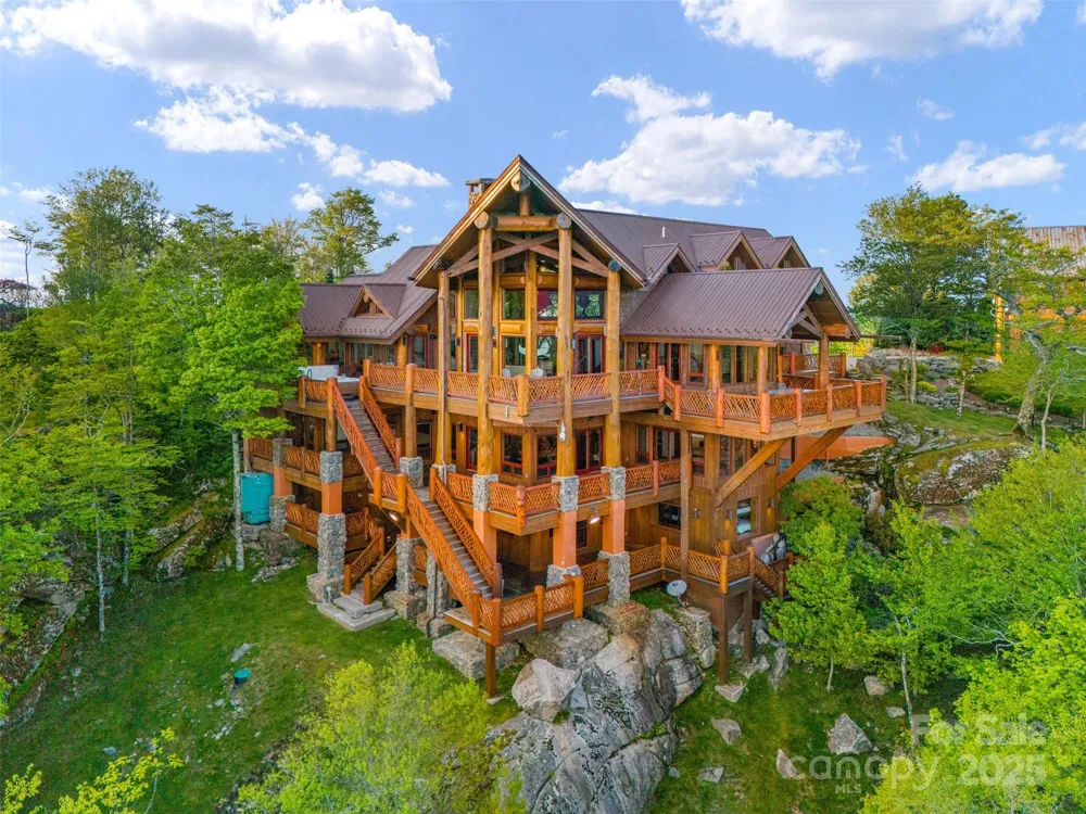 2910 Eagles Nest Trail Banner Elk, NC 28604