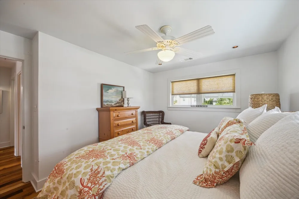 1226 Oahu Drive Tiki Island, TX 77554