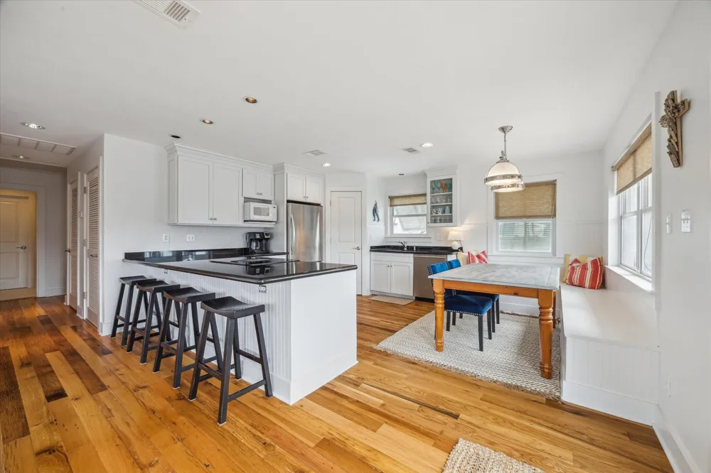 1226 Oahu Drive Tiki Island, TX 77554