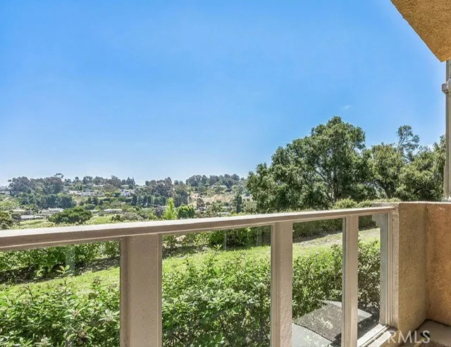 30902 Clubhouse Drive #22E Laguna Niguel, CA 92677