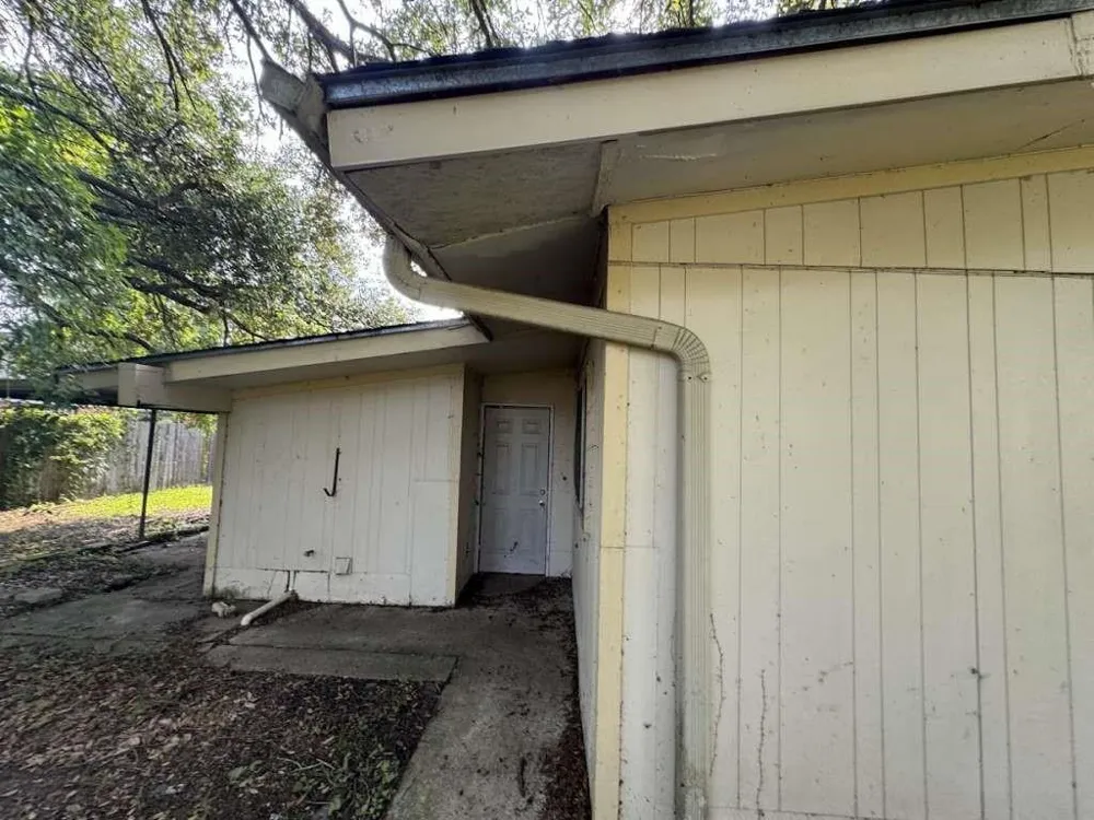270 Triangle Drive Vidor, TX 77662