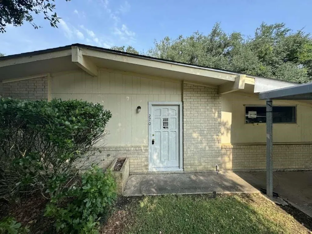 270 Triangle Drive Vidor, TX 77662