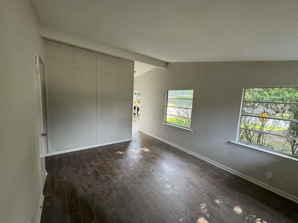 270 Triangle Drive Vidor, TX 77662
