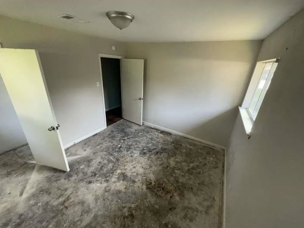 270 Triangle Drive Vidor, TX 77662