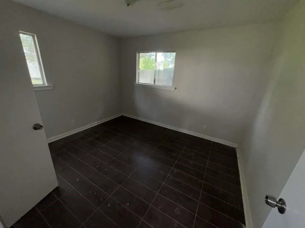 270 Triangle Drive Vidor, TX 77662