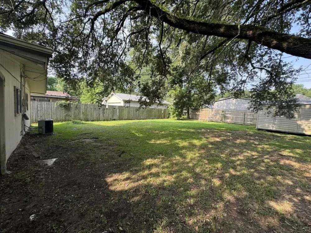 270 Triangle Drive Vidor, TX 77662