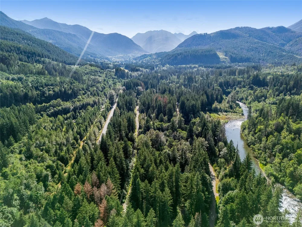 76011 NE 123rd Street Skykomish, WA 98288