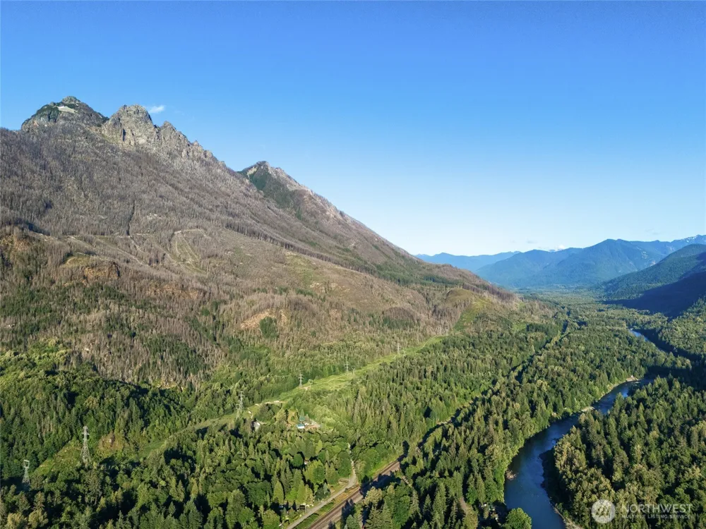76011 NE 123rd Street Skykomish, WA 98288