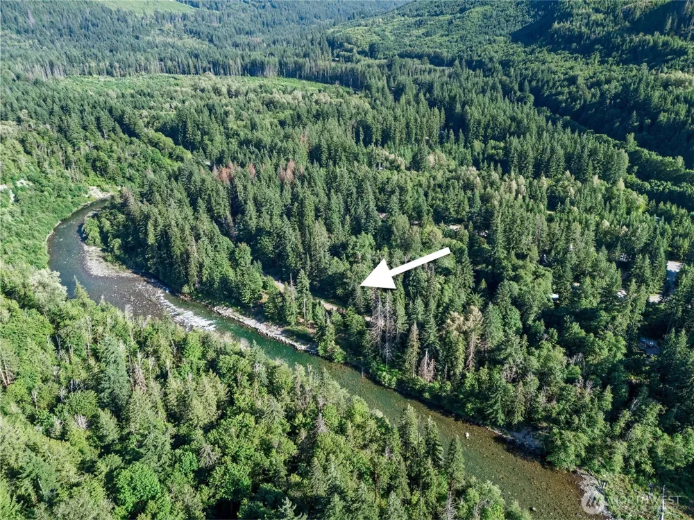 76011 NE 123rd Street Skykomish, WA 98288
