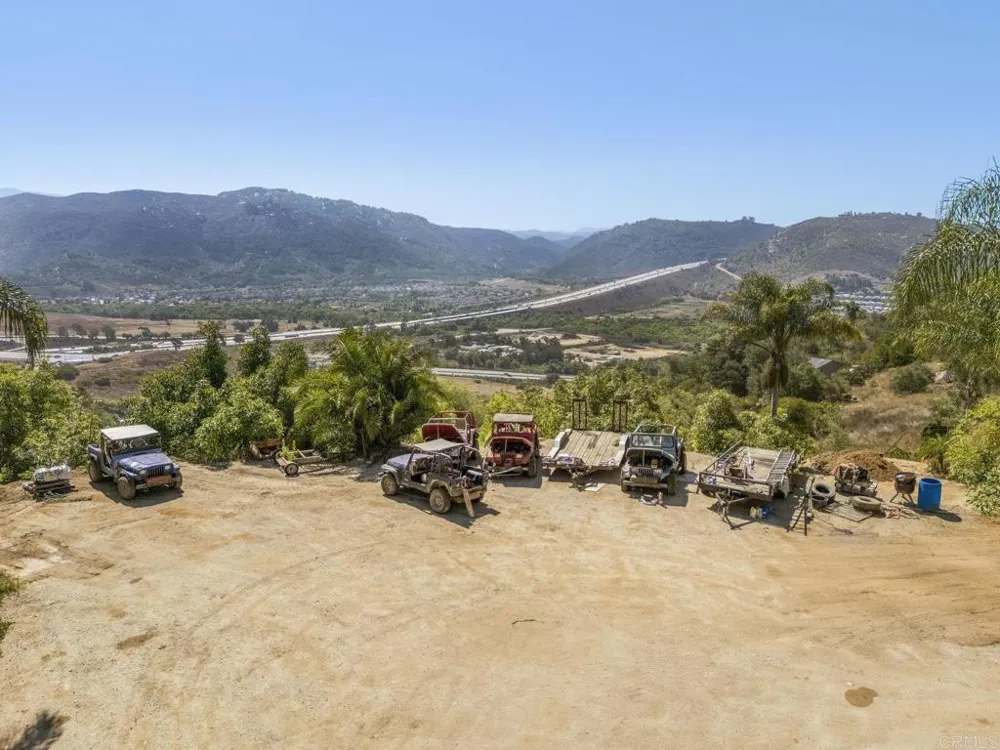 Brodea Lane Bonsall, CA 92003