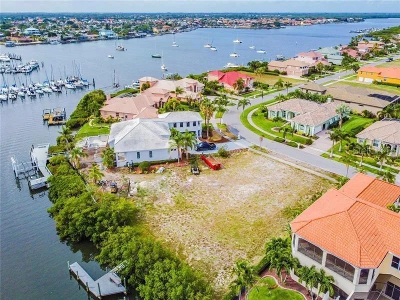 6451 RUBIA CIRCLE Apollo Beach, FL 33572