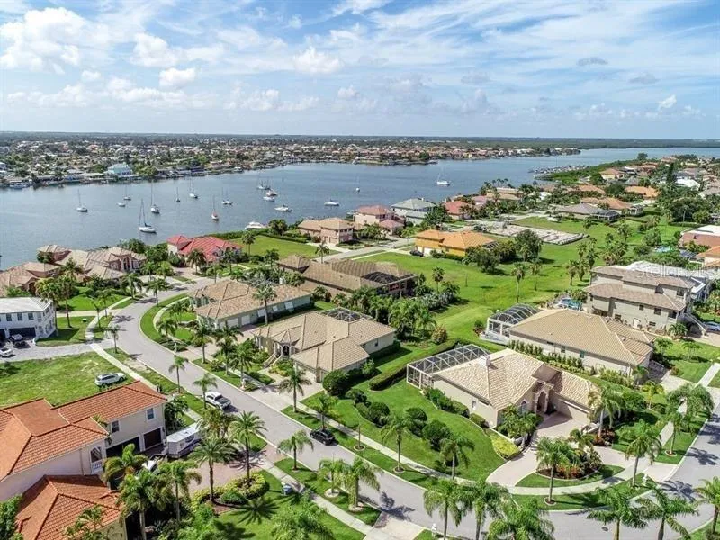 6451 RUBIA CIRCLE Apollo Beach, FL 33572