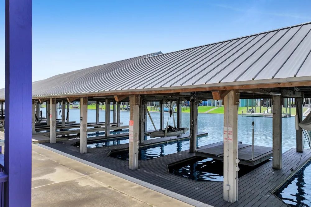 2207 Nelson Avenue Port Bolivar, TX 77650