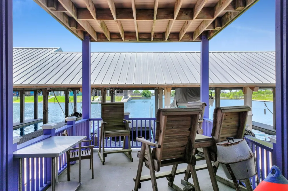 2207 Nelson Avenue Port Bolivar, TX 77650