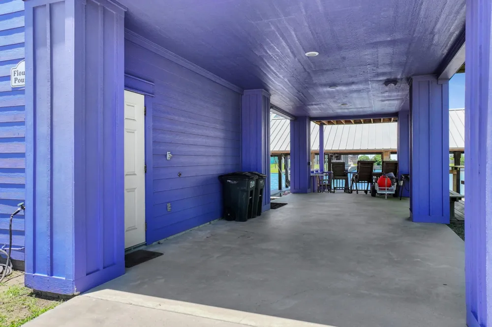 2207 Nelson Avenue Port Bolivar, TX 77650