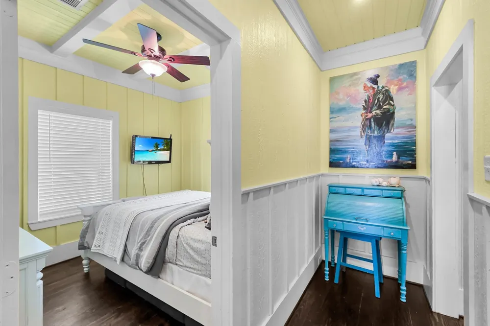 2207 Nelson Avenue Port Bolivar, TX 77650