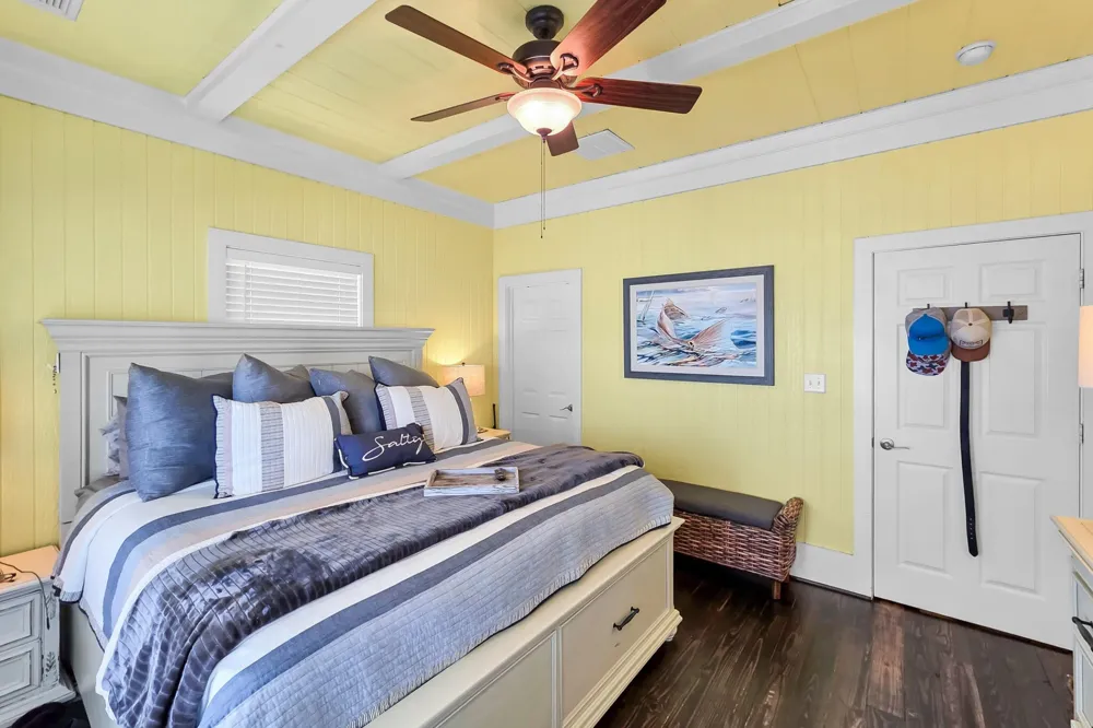 2207 Nelson Avenue Port Bolivar, TX 77650