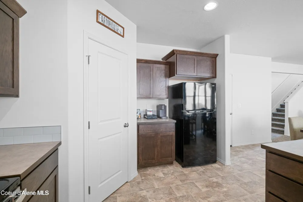 21714 S LAKEVIEW DRIVE Worley, ID 83876
