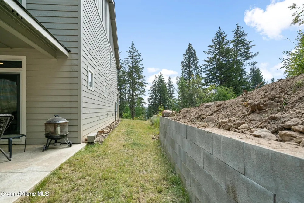 21714 S LAKEVIEW DRIVE Worley, ID 83876