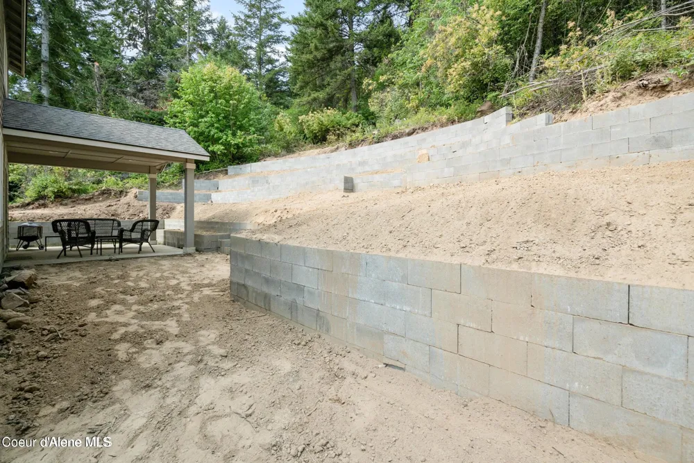 21714 S LAKEVIEW DRIVE Worley, ID 83876