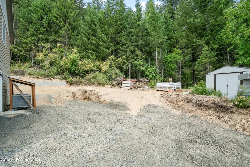 21714 S LAKEVIEW DRIVE Worley, ID 83876