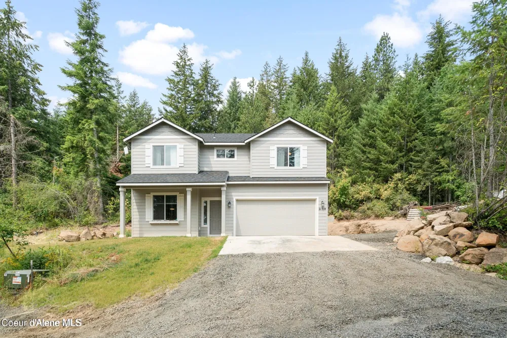 21714 S LAKEVIEW DRIVE Worley, ID 83876