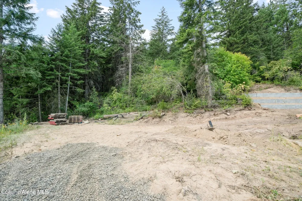 21714 S LAKEVIEW DRIVE Worley, ID 83876