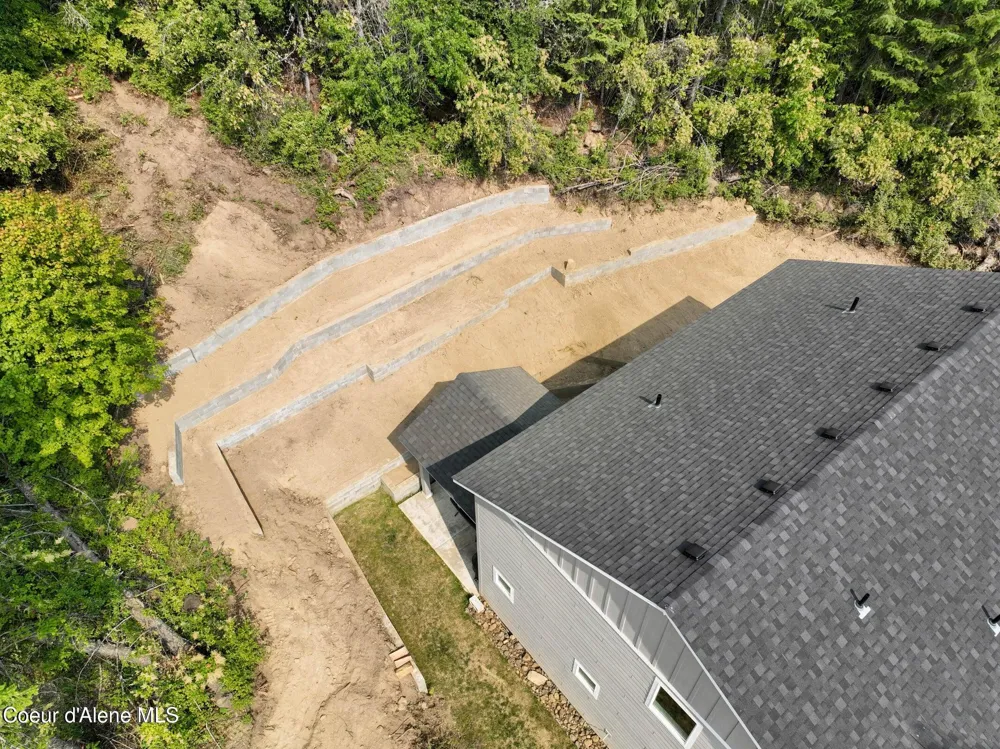 21714 S LAKEVIEW DRIVE Worley, ID 83876