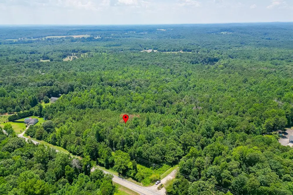 5821 Highway 320 Carnesville, GA 30521