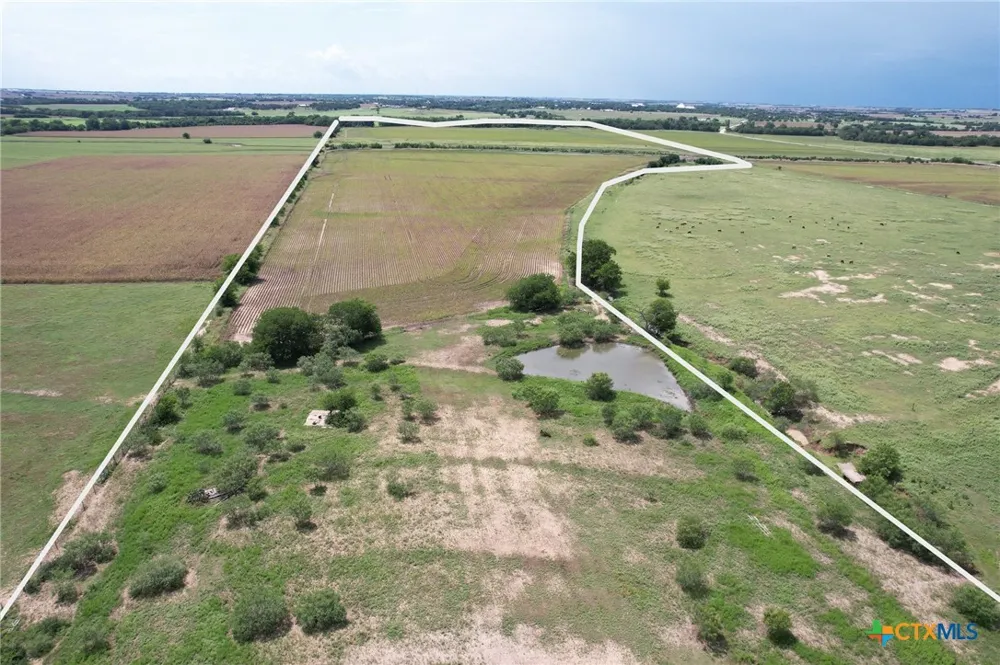 7216 CR 446 Thorndale, TX 76577