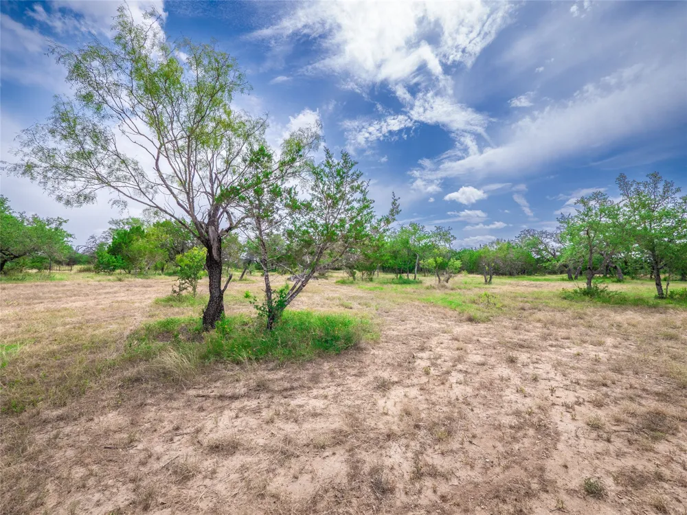 Winnie Smith Road Round Mountain, TX 78663
