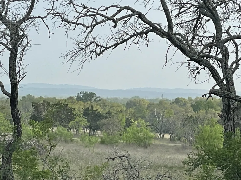 Winnie Smith Road Round Mountain, TX 78663