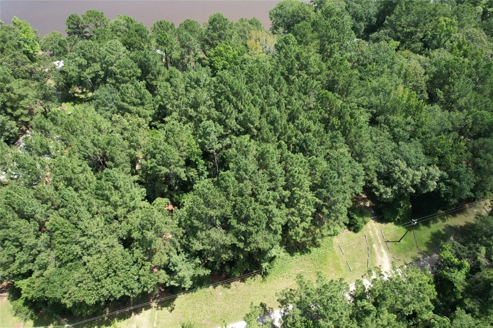 Private Road 6050 Crockett, TX 75835