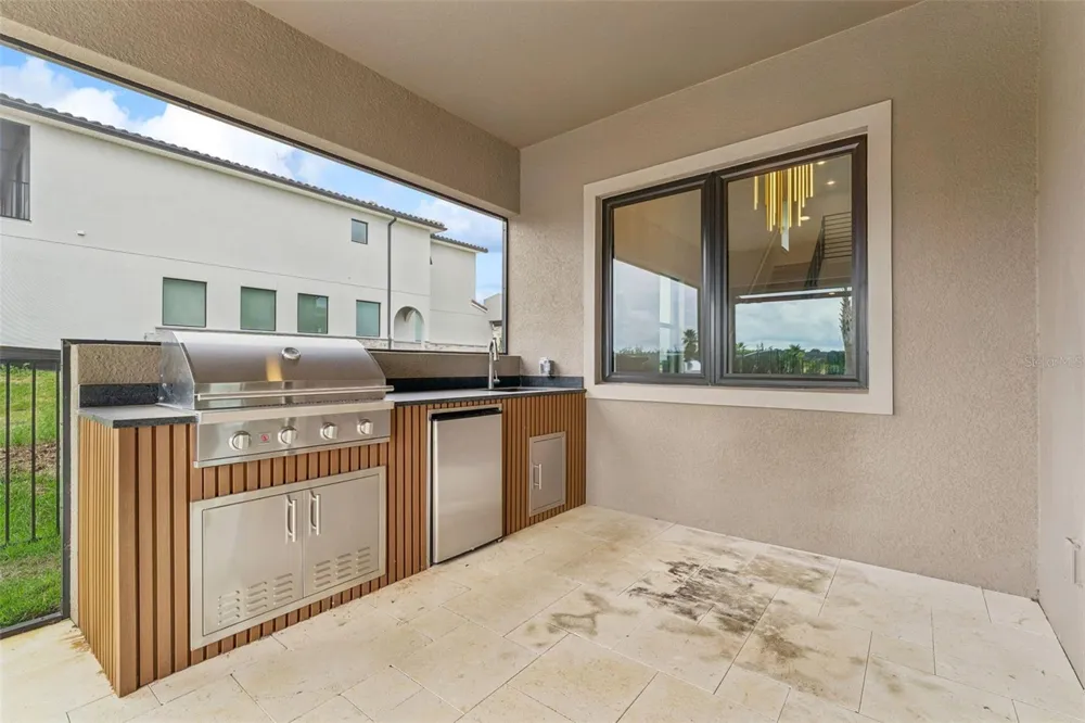 16243 VETTA DRIVE Montverde, FL 34756