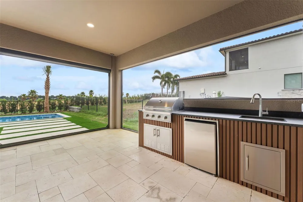 16243 VETTA DRIVE Montverde, FL 34756