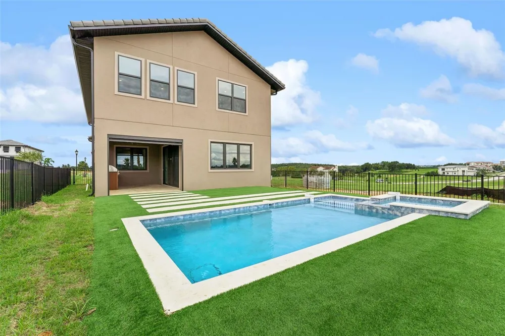 16243 VETTA DRIVE Montverde, FL 34756