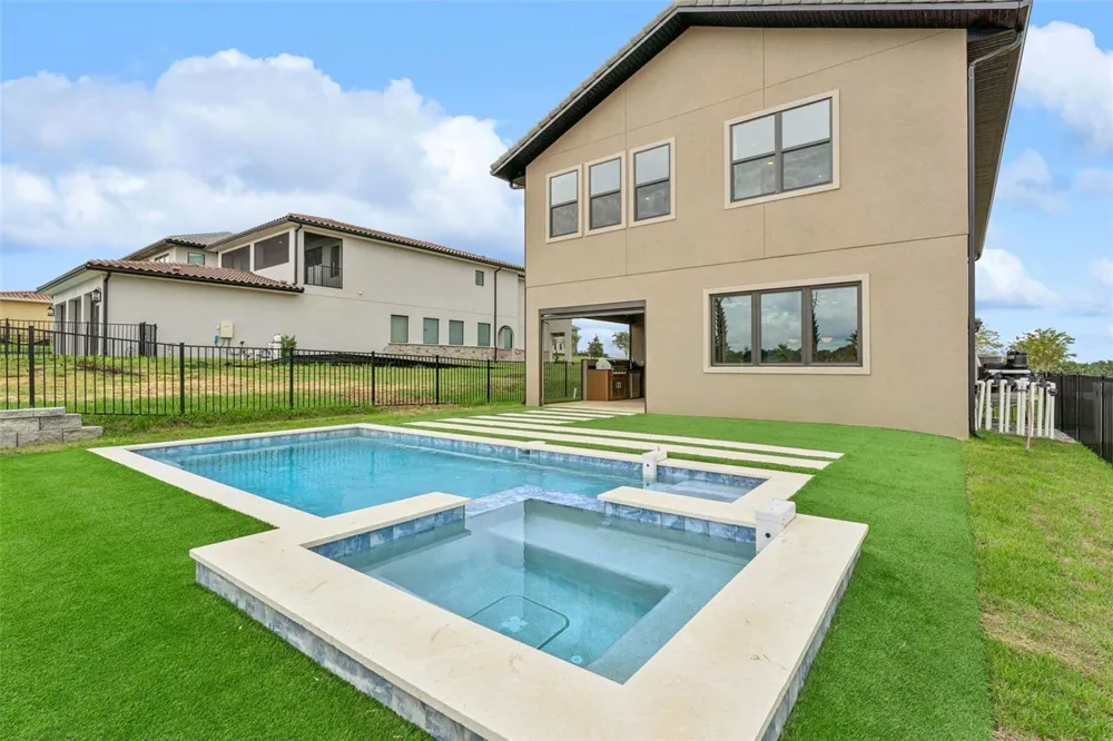 16243 VETTA DRIVE Montverde, FL 34756